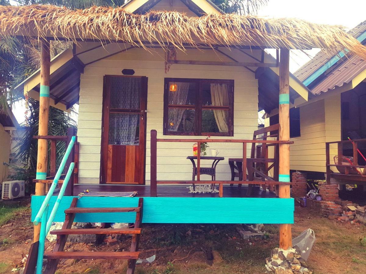ฺBay Yard Hut Hotel เกาะช้าง ภายนอก รูปภาพ