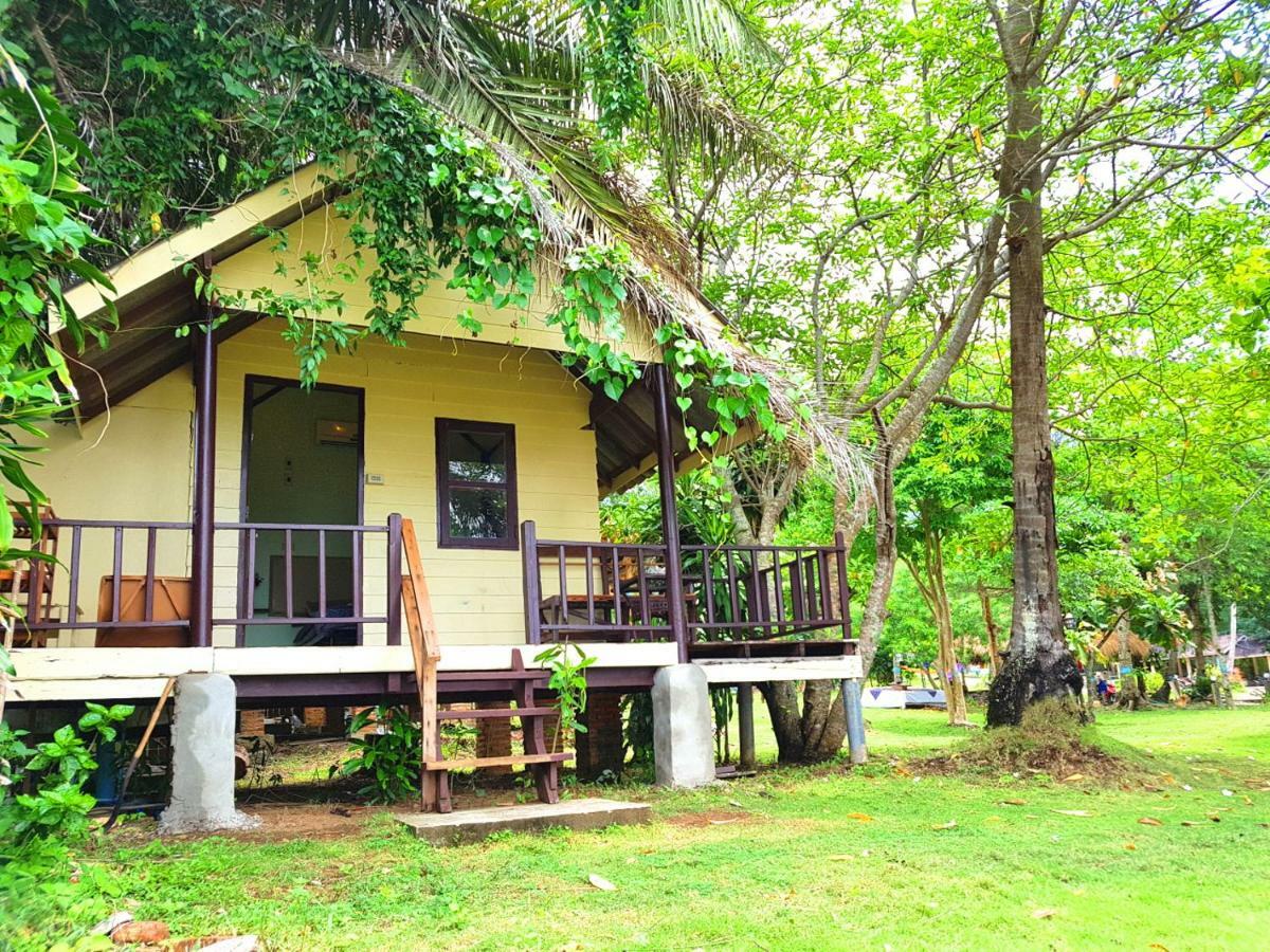 ฺBay Yard Hut Hotel เกาะช้าง ภายนอก รูปภาพ