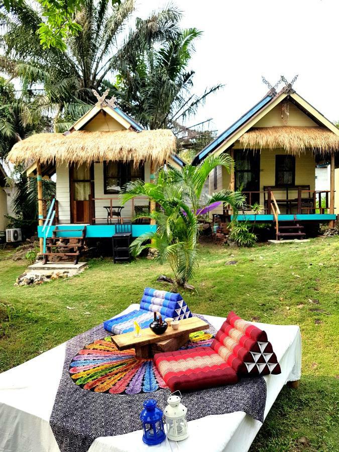 ฺBay Yard Hut Hotel เกาะช้าง ภายนอก รูปภาพ