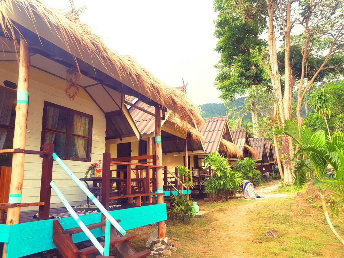 ฺBay Yard Hut Hotel เกาะช้าง ภายนอก รูปภาพ