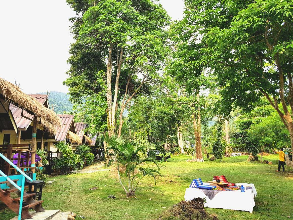 ฺBay Yard Hut Hotel เกาะช้าง ภายนอก รูปภาพ