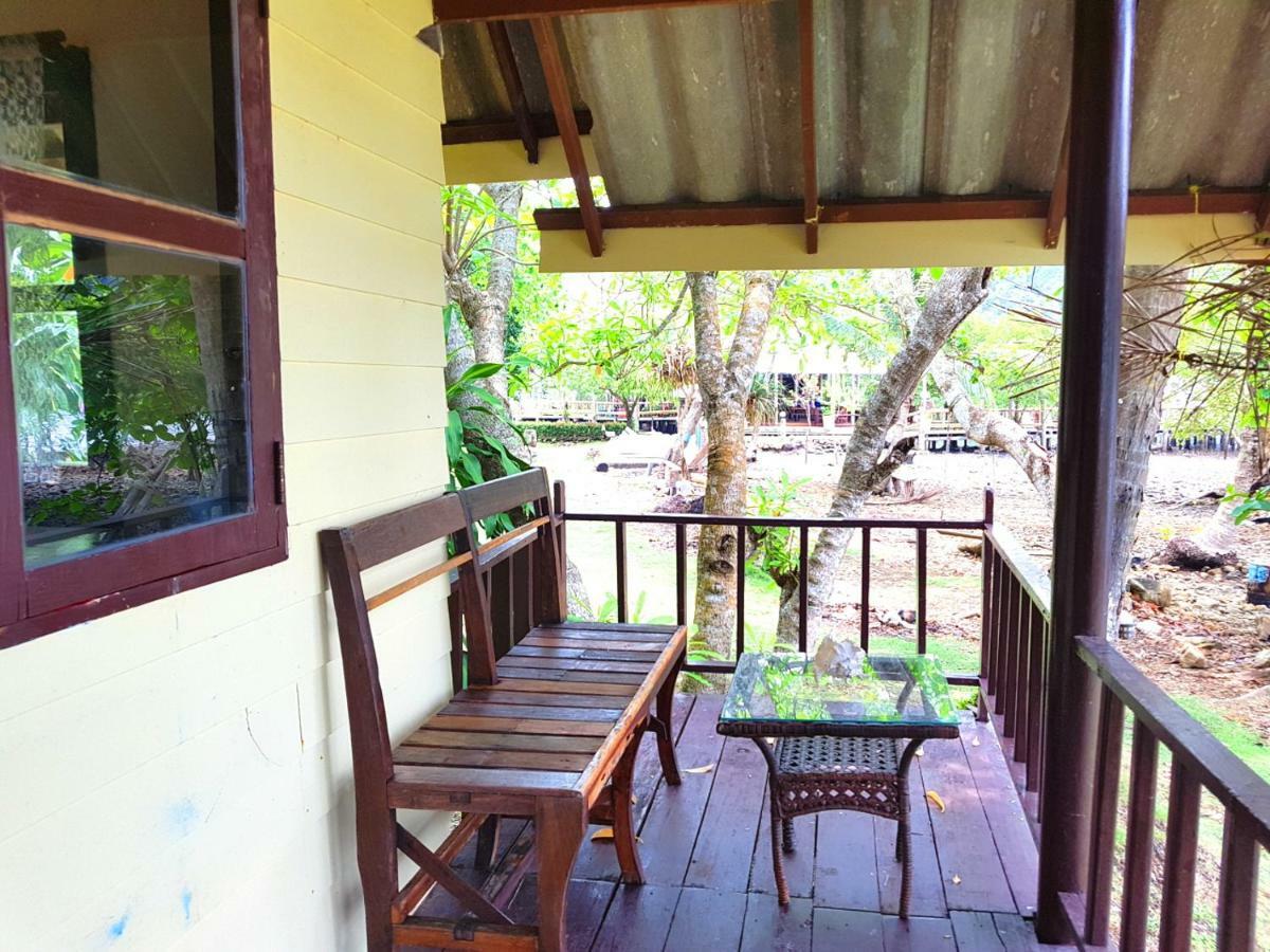 ฺBay Yard Hut Hotel เกาะช้าง ภายนอก รูปภาพ