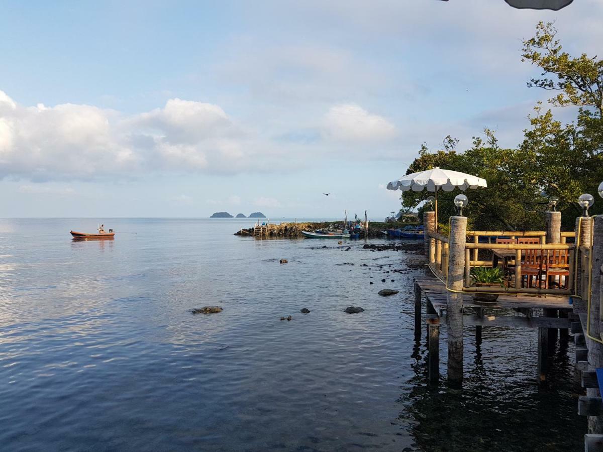 ฺBay Yard Hut Hotel เกาะช้าง ภายนอก รูปภาพ